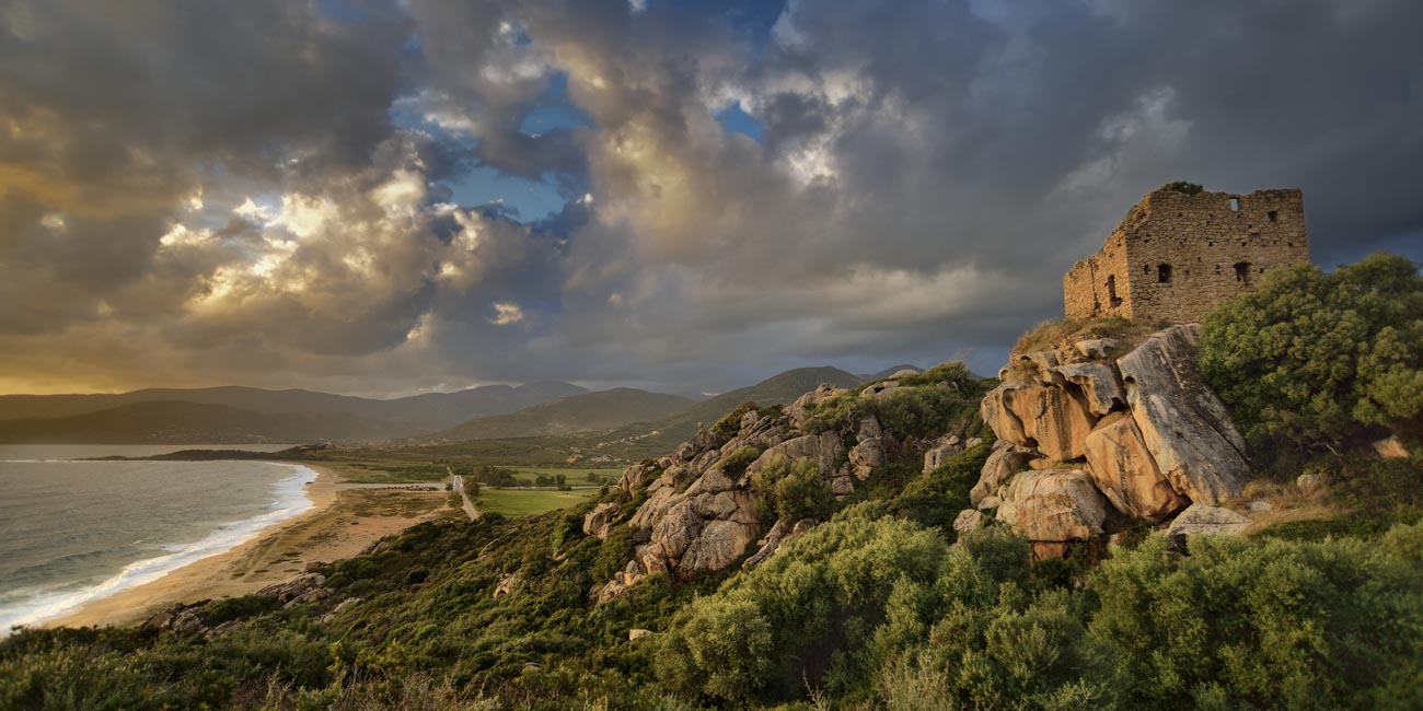 forteresse abandonnée Corse ©ThierryRaynaud