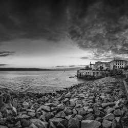 Le phare du Port Tino Rossi ,Thierry Raynaud